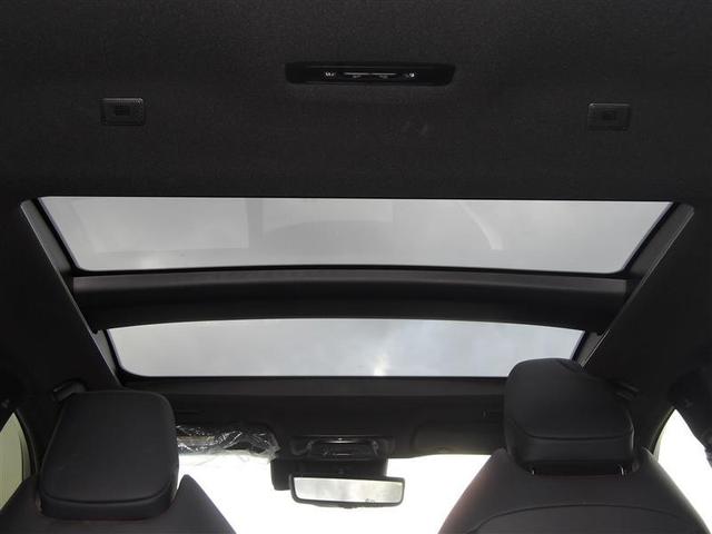 クラウンスポーツ ＲＳ　サンルーフ　バックカメラ　ＥＴＣ　４ＷＤ　パワーシート　クルーズコントロール　盗難防止装置　横滑り防止機能　キーレス　スマートキー　ワンオーナ　衝突被害軽減ブレーキ　ＡＣ１００Ｖ　ＬＥＤヘッド（5枚目）