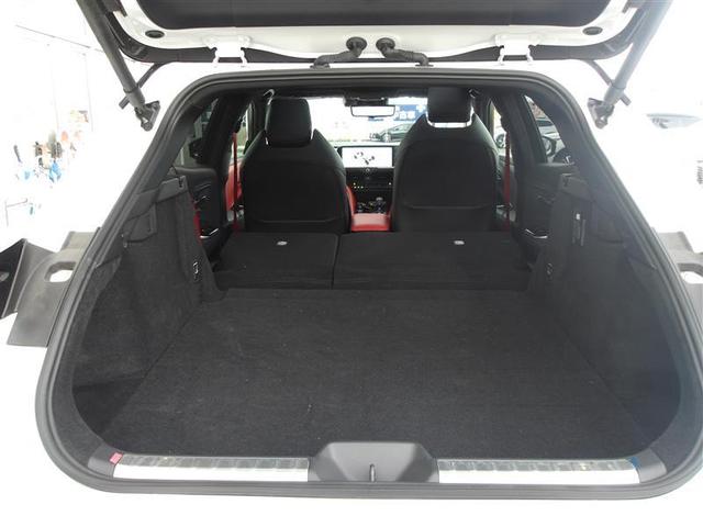 クラウンスポーツ ＲＳ　サンルーフ　バックカメラ　ＥＴＣ　４ＷＤ　パワーシート　クルーズコントロール　盗難防止装置　横滑り防止機能　キーレス　スマートキー　ワンオーナ　衝突被害軽減ブレーキ　ＡＣ１００Ｖ　ＬＥＤヘッド（26枚目）