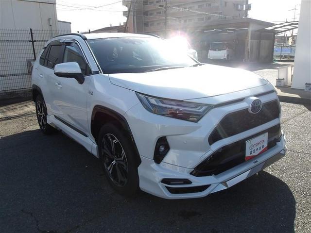 ＲＡＶ４ ＰＨＶ Ｚ　衝突軽減　ＬＥＤヘッドライト　オートクルーズコントロール　４ＷＤ　スマートキー　オートエアコン　ＥＴＣ　アルミホイール　バックカメラ（4枚目）