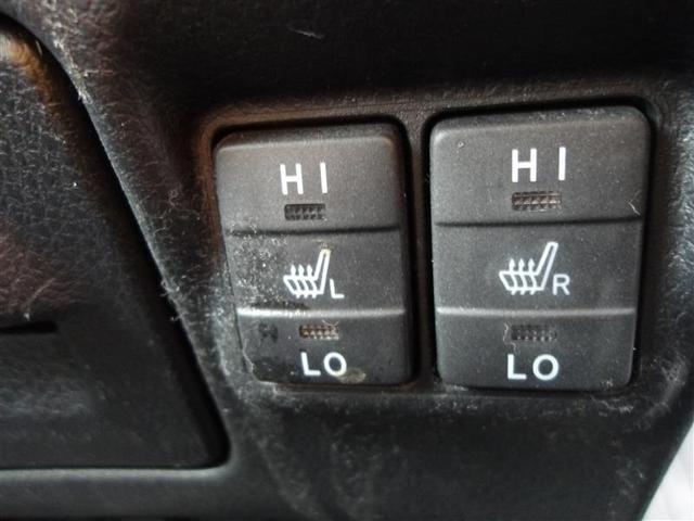 エスクァイア ハイブリッドＧｉプレミアムパッケジブラックテーラード　誤発進抑制機能　ドライブレコーダ　ナビ　Ｂカメラ　スマートキー　ＬＥＤランプ　ＥＴＣ車載器　アルミ　キーレス　ＡＢＳ　ＤＶＤ再生　３列シート　メモリーナビ　オートエアコン　エアバッグ　デュアルエアコン（39枚目）