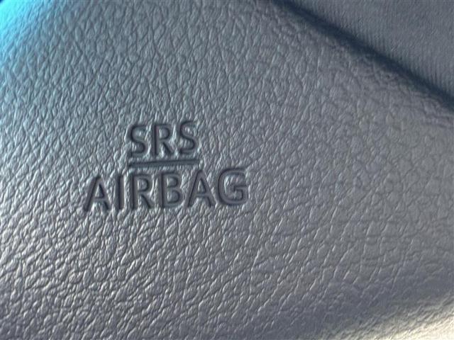 アルファード ２．５Ｓ　タイプゴールドＩＩＩ　半革シート　ＢＴ接続　クリアランスソナー　レーンアシスト　オートハイビーム　ＴＳＳ　ＢＭ　クルコン　オートライト　ＥＴＣ２．０　ＡＣ１００Ｖ電源　ＬＥＤヘッドライト　ナビ　ワンオーナー　ＤＶＤ　ＡＢＳ（17枚目）