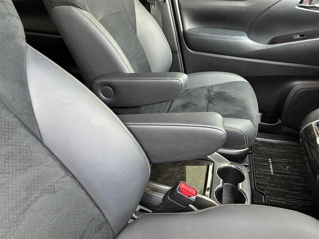 アルファード ２．５Ｓ　タイプゴールドＩＩＩ　半革シート　ＢＴ接続　クリアランスソナー　レーンアシスト　オートハイビーム　ＴＳＳ　ＢＭ　クルコン　オートライト　ＥＴＣ２．０　ＡＣ１００Ｖ電源　ＬＥＤヘッドライト　ナビ　ワンオーナー　ＤＶＤ　ＡＢＳ（22枚目）