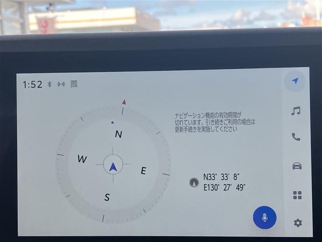 ヤリス ハイブリッドX パワーステアリング 助手席エアバッグ サイドエアバッグ ABS エアコン 衝突被害軽減システム Bカメラ(2枚目)