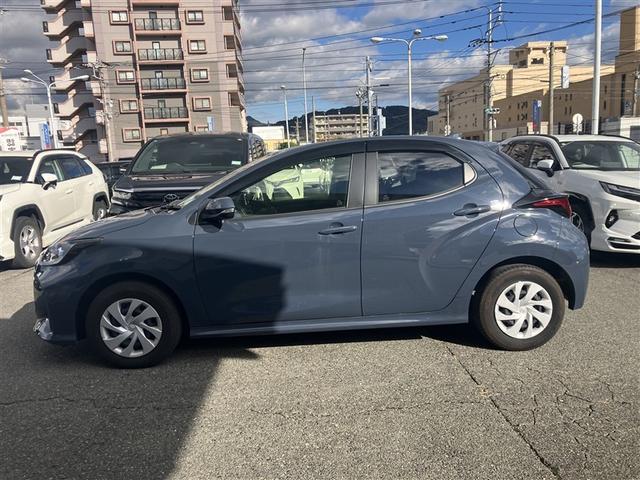 ヤリス ハイブリッドX パワーステアリング 助手席エアバッグ サイドエアバッグ ABS エアコン 衝突被害軽減システム Bカメラ(14枚目)