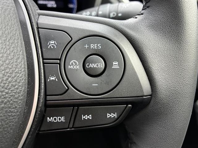 カローラクロス ハイブリッド　Ｚ　ＰＣＳ　ＬＤＡ　ｂｌｕｅｔｏｏｔｈ　電動格納ミラー　ＥＴＣ２．０　ＬＥＤヘッドライト　Ｂカメラ　パーキングセンサー　インテリジェントキー　パワーシート　シートヒーター　オートライト　キーフリー　記録簿（6枚目）