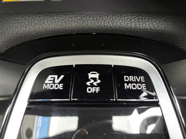 カローラクロス ハイブリッド　Ｚ　ＰＣＳ　ＬＤＡ　ｂｌｕｅｔｏｏｔｈ　電動格納ミラー　ＥＴＣ２．０　ＬＥＤヘッドライト　Ｂカメラ　パーキングセンサー　インテリジェントキー　パワーシート　シートヒーター　オートライト　キーフリー　記録簿（13枚目）