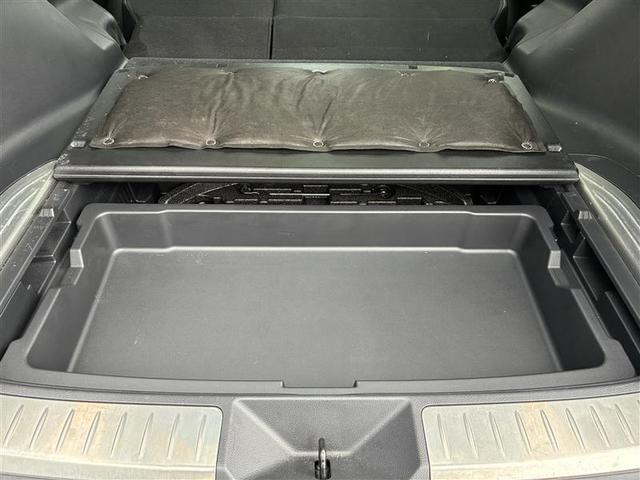 ハリアーハイブリッド Ｚ　レザーパッケージ　Ｃソナー　全方位モニタ　電動トランク　電動格納ミラー　車線逸脱警報装置　パノラマサンルーフ　ＢＴオーディオ　エアロ　横滑防止　盗難防止システム　オートハイビーム　シートクーラー　Ｂモニター　ＵＳＢ接続（23枚目）