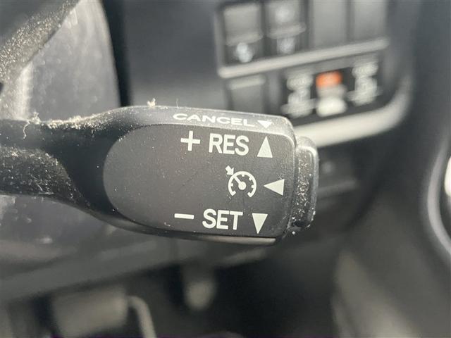 ヴォクシー ＺＳ　煌ＩＩ　バックガイドモニター　両側パワスラドア　ＥＴＣ車載器　地デジテレビ　記録簿付き　ＬＥＤライト　助手席エアバック　ＡＣ　パワステ　ドライブレコーダ　リアエアコン　パワーウィンドウ　ＳＲＳ　アルミホイール（9枚目）