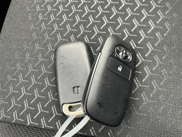 ライズ Ｚ　衝突軽減Ｂ　定期点検記録簿　ＬＥＤライト　ＡＣ　アルミホイール　サイドカーテンエアバック　パワーウインドウ　ＡＢＳ　運転席助手席エアバッグ　エアバッグ（22枚目）