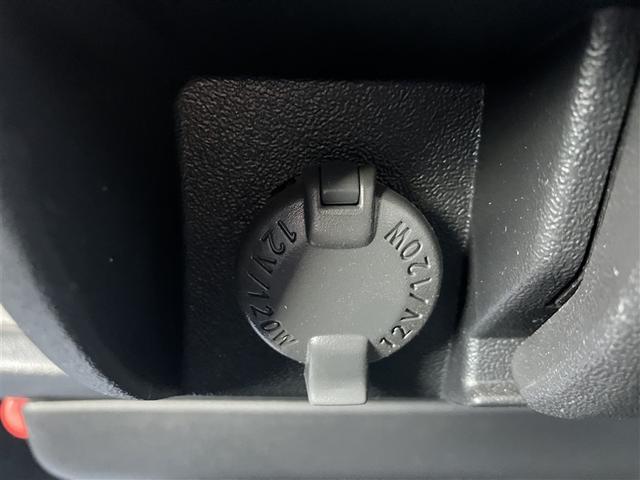 ハイエースバン スーパーＧＬ　ダークプライム　リアカメラ　衝突軽減　エアコン　ＬＥＤライト　パワーウインドウ　エアバッグ　ＡＢＳ　助手席エアバック　ＥＴＣ車載器　ドライブレコーダー　ナビ　メモリーナビ　パワステ　両側自動スライドドア（22枚目）