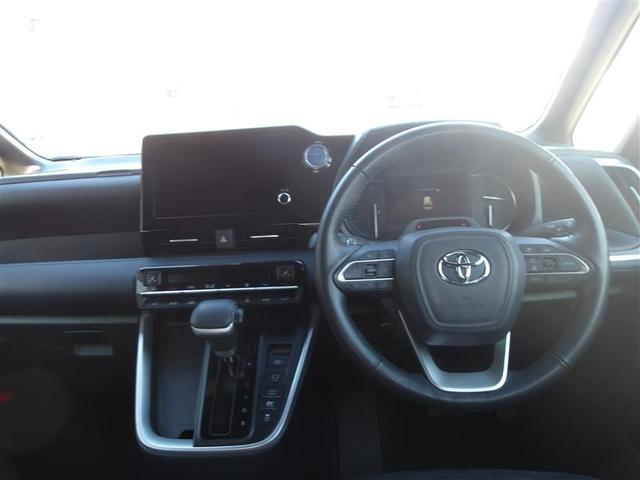 ヴォクシー ハイブリッドＳ－Ｚ　トヨタ認定中古車ライト　パワーウィンドウ　インテリキー　フルオートエアコン　ナビ　リアカメラ　エアバッグ　ＡＢＳ　アルミホイール　キーレス　ＬＥＤランプ　ドライブレコーダー　メモリーナビ　ＥＴＣ（10枚目）