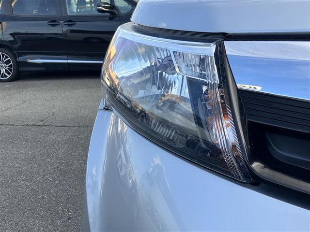 �h�A�n���h���̃{�^���Ƀ^�b�`����Ǝ{�����܂��̂Œ܂�A�N�Z�T���[�Ń{�f�B���Ђ������Ă��܂����Ƃ�����܂���B����Ȃ�h�A���ӂɏ����ȃL�Y��t���Ă��܂����Ƃ��Ȃ��Ȃ肻���ł���