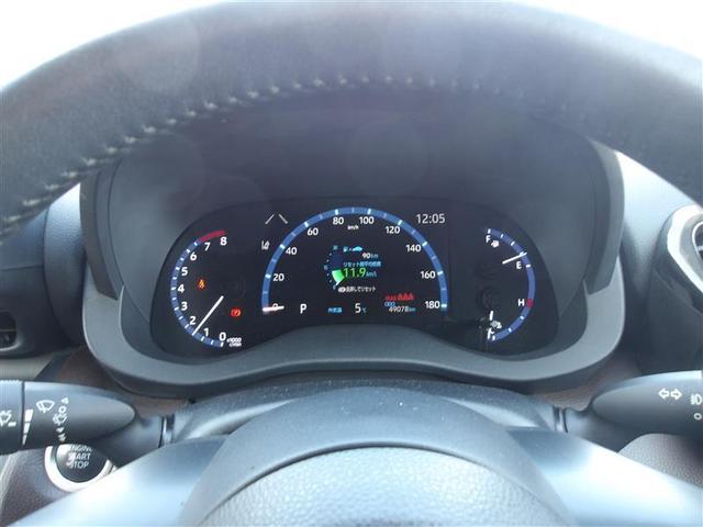 ヤリスクロス Ｚ　エアバック　点検記録簿　カーテンエアバック　パワーステアリング　助手席エアバック　パワーウィンドウ　バックガイドモニター　フルセグＴＶ　オートクルーズ　アルミ　ＬＥＤヘッドライト　エアコン　キーフリー（12枚目）