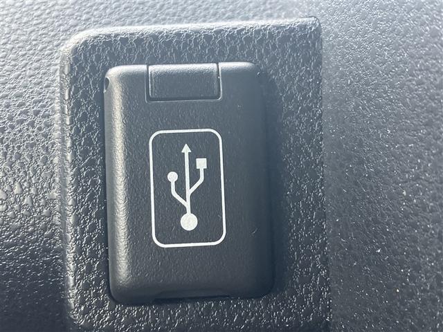 タント カスタムＸ　リヤ両側パワースライドドア　ＥＴＣ　ＡＵＴＯエアコン　ナビ　スマートキー　バックカメラ　ＥＳＣ　ＡＢＳ　パワーウィンドウ　エアバック　Ｗエアバック　メモリナビ　パワーステアリング　キーフリ－（29枚目）