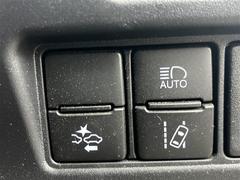 �����եƥ����󥹤Σ��ĤΥ����ȥޥ��å��ϥ��ӡ��ब��������Ƥ��ꡢ�ϥ��ӡ���ȥ����ӡ����ư���ڤ��ؤ�����֤���ԼԤʤɤ����ȯ���򥵥ݡ��ȡ��ڤ��ؤ�˺����ɤ��ۤ�����ư�����Ѥ路����ڸ����ޤ��� 6