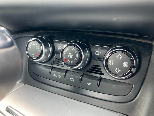 ＴＴクーペ ２．０ＴＦＳＩ　ナビテレビ　バックカメラ　ＥＴＣ　キーレス　パドルシフト　社外１９インチアルミホイール　ＨＩＤライト　セキュリティー（24枚目）