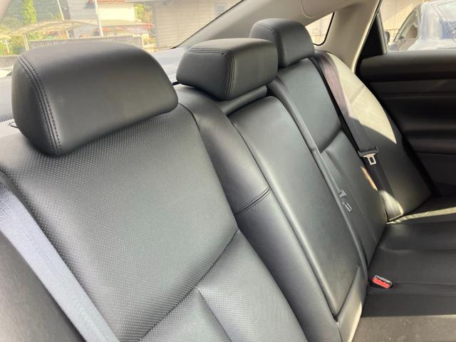 ティアナ ＸＶ　ナビＡＶＭパッケージ　ナビテレビ　アラウンドビューモニター　ＥＴＣ　スマートキー　プッシュスタート　セキュリティー　アイドリングストップ　レザーシート　助手席オットマン（16枚目）