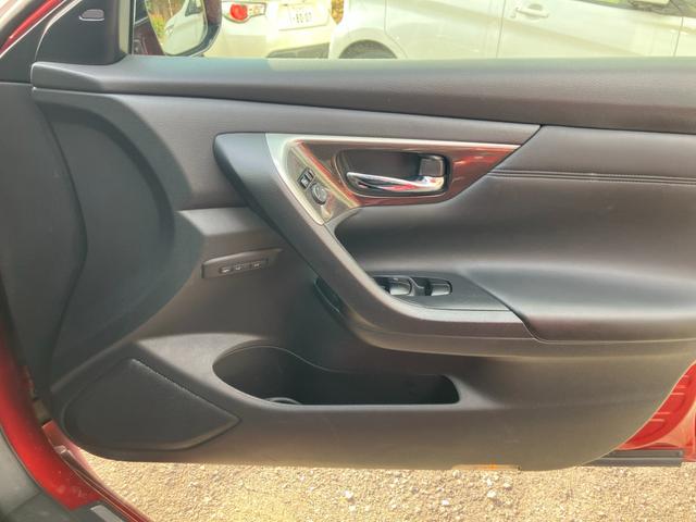 ティアナ ＸＶ　ナビＡＶＭパッケージ　ナビテレビ　アラウンドビューモニター　ＥＴＣ　スマートキー　プッシュスタート　セキュリティー　アイドリングストップ　レザーシート　助手席オットマン（35枚目）