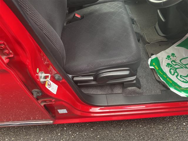 Ｎ－ＯＮＥ プレミアム・Ｌパッケージ　ナビＴＶ　バックモニター付き　Ｐスタートスマートキー　純正アルミ（16枚目）