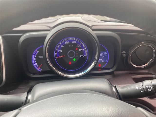 Ｎ－ＯＮＥ プレミアム・Ｌパッケージ　ナビＴＶ　バックモニター付き　Ｐスタートスマートキー　純正アルミ（25枚目）