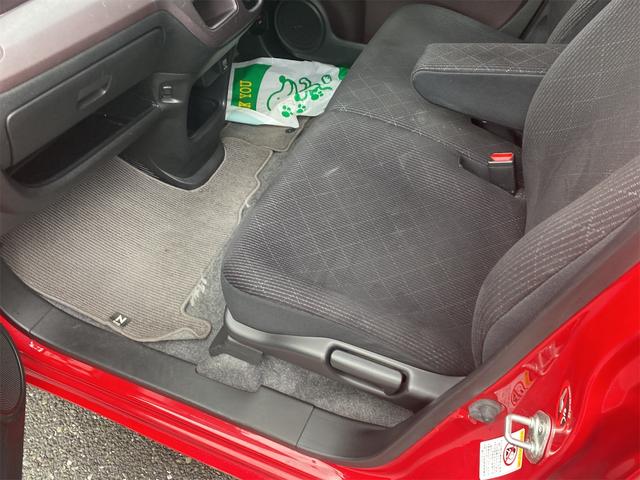 Ｎ－ＯＮＥ プレミアム・Ｌパッケージ　ナビＴＶ　バックモニター付き　Ｐスタートスマートキー　純正アルミ（33枚目）