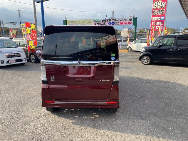N-BOXカスタム G ターボSSパッケージ Pスタートスマートキーベンチシート リヤドア左右パワースライドドアです 8インチナビTV 補助ブレーキ付 6エアバック(6枚目)