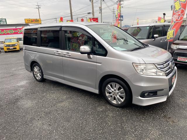 ステップワゴンスパーダ S リヤドア左パワースライドドア ナビTVバックモニター付き 8にんのり 純正エアロ 純アルミ(4枚目)