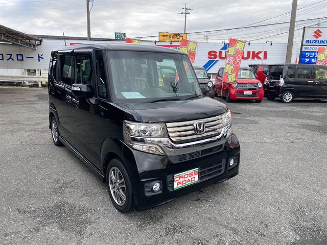 Ｎ－ＢＯＸカスタム Ｇ・Ａパッケージ　ナビ　フルセグＴＶです　リヤドア左パワースライドドア　Ｐスタートスマートキーベンチシート　純正エアロ　純正アルミ　修復歴無（3枚目）