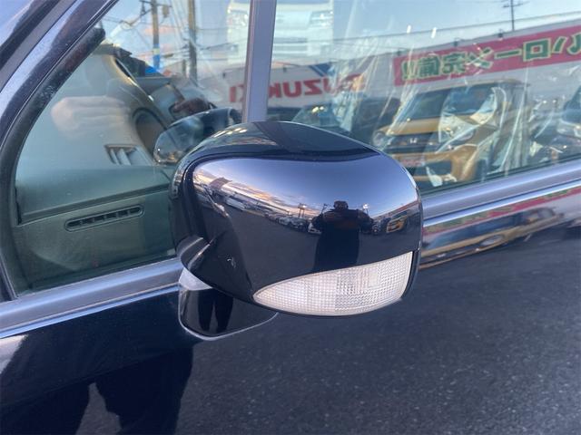 �E�B���J�[�h�A�~���[�ł�