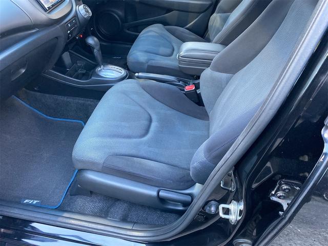 フィット Ｇ　スマートスタイルエディション　モデューロフルエアロ　社外１６インチアルミ　ケンウット　フルセグナビ　バックモニター　ブルートゥース付き（21枚目）