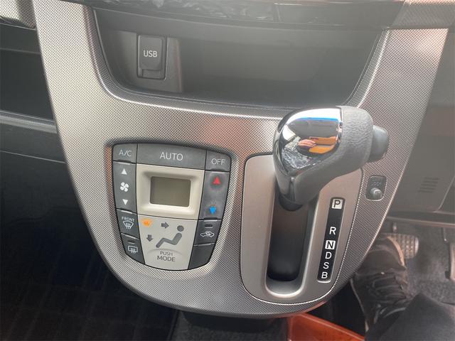 ムーヴ カスタム　Ｘリミテッド　ＳＡ　Ｐスタートスマートキーベンチシート　フルセグナビＴＶバックモニター　補助ブレーキ付き（21枚目）