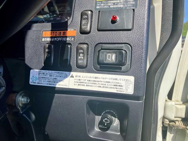 ファイター クレーン付・古河ユニック URG374・作業半径 9.81m 地上揚程 11.7m・ラジコン付・ETC・ドライブレコーダー・アイドリングストップ・パワーウィンドウ(17枚目)