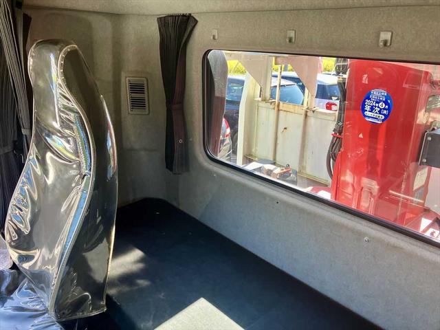 ファイター クレーン付・古河ユニック URG374・作業半径 9.81m 地上揚程 11.7m・ラジコン付・ETC・ドライブレコーダー・アイドリングストップ・パワーウィンドウ(30枚目)