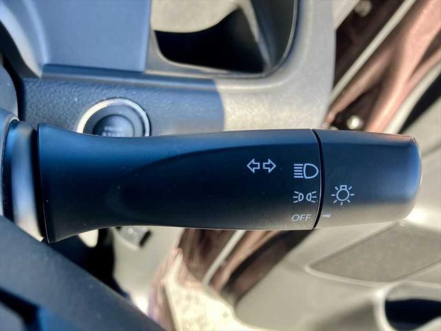 ソリオ ハイブリッドＭＸ　デュアルカメラブレーキサポート・メモリーナビゲーションセット・純正フルセグナビ・バックカメラ・ＤＶＤ再生・衝突防止装置・ドライブレコーダー・スマートキー・アイドリングストップ・純正アルミ（17枚目）