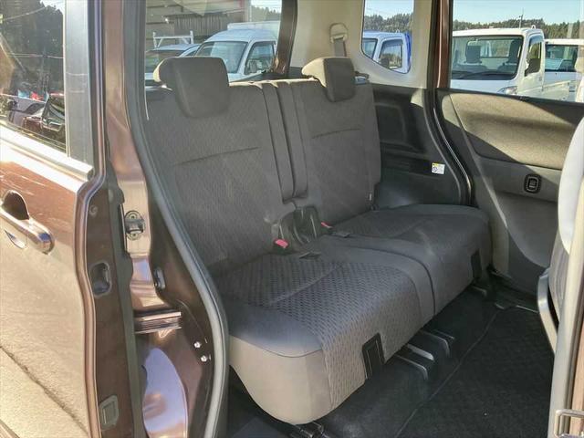 ソリオ ハイブリッドＭＸ　デュアルカメラブレーキサポート・メモリーナビゲーションセット・純正フルセグナビ・バックカメラ・ＤＶＤ再生・衝突防止装置・ドライブレコーダー・スマートキー・アイドリングストップ・純正アルミ（31枚目）