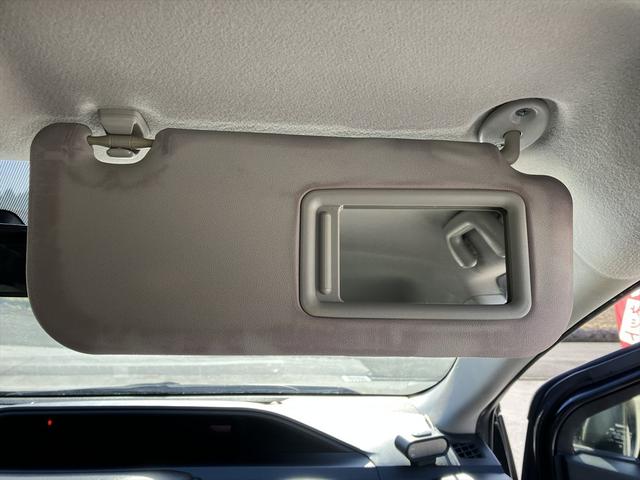 アクア Ｇ　スマートエントリーパッケージ・ナビレディパッケージ・踏み間違い加速抑制システム・ナビロック有・純正フルセグナビ・バックカメラ・ＥＴＣ・ＤＶＤ再生・ドライブレコーダー・スマートキー（26枚目）