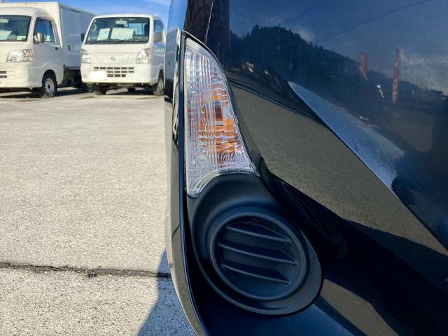 アクア Ｇ　スマートエントリーパッケージ・ナビレディパッケージ・踏み間違い加速抑制システム・ナビロック有・純正フルセグナビ・バックカメラ・ＥＴＣ・ＤＶＤ再生・ドライブレコーダー・スマートキー（42枚目）