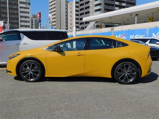 プリウス Ｚ　リアカメラ　プリクラッシュ　試乗車　ＰＷシート　ＡＣ１００Ｖ電源　ＬＥＤランプ　オートクルーズ　アルミホイール　ドライブレコーダ　ＡＣ　運転席エアバッグ　横滑り防止装置　ＥＴＣ付　盗難防止システム（2枚目）
