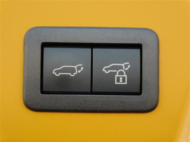 プリウス Ｚ　リアカメラ　プリクラッシュ　試乗車　ＰＷシート　ＡＣ１００Ｖ電源　ＬＥＤランプ　オートクルーズ　アルミホイール　ドライブレコーダ　ＡＣ　運転席エアバッグ　横滑り防止装置　ＥＴＣ付　盗難防止システム（13枚目）