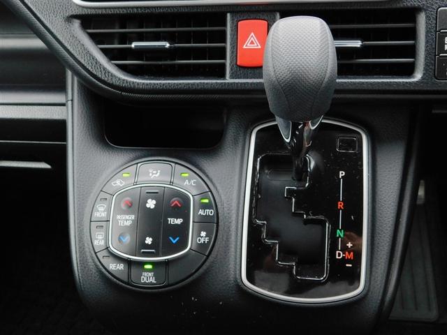 ノア Ｘ　ブレーキサポート　イモビライザー　アイドリングストッ　ＤＶＤ再生可　ＡＵＸ　デュアルエアコン　クルーズＣ　バックモニタ－　地デジＴＶ　ＬＥＤランプ　スマートキ　オートエアコン　ＥＳＣ　ナビ＆ＴＶ　３列（21枚目）