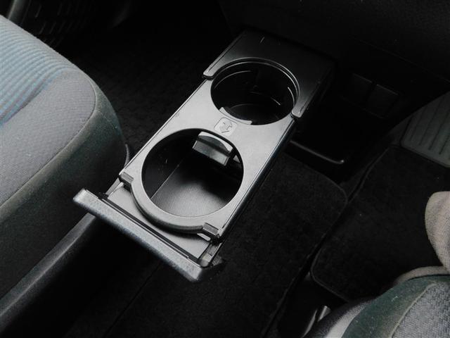 ノア Ｘ　ブレーキサポート　イモビライザー　アイドリングストッ　ＤＶＤ再生可　ＡＵＸ　デュアルエアコン　クルーズＣ　バックモニタ－　地デジＴＶ　ＬＥＤランプ　スマートキ　オートエアコン　ＥＳＣ　ナビ＆ＴＶ　３列（25枚目）