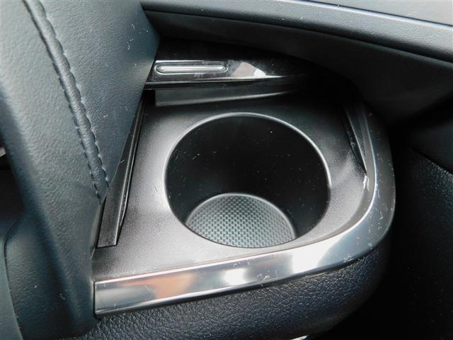 ヴェルファイア 2.5Z Gエディション 後カメラ 1オナ フルセグテレビ パワーシート スマキー クルーズコントロール ETC装備 助手席エアバック 運転席エアバッグ ドラレコ付き アルミホイール カーテンエアバック ダブルエアコン AUX(30枚目)