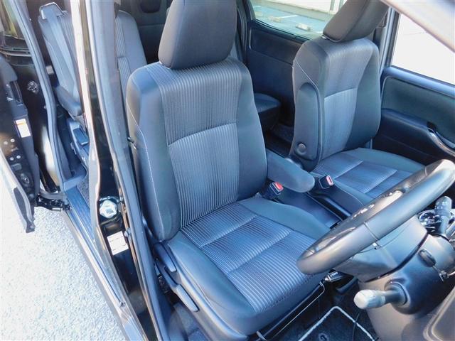 ヴォクシー ハイブリッドZS 煌 Wエアコン AW 衝突被害軽減 バックモニター 地デジ オートエアコン ワンオーナー車 ナビTV イモビライザー キーフリー 横滑り防止 3列シート DVD メモリーナビ ABS スマートキー(6枚目)