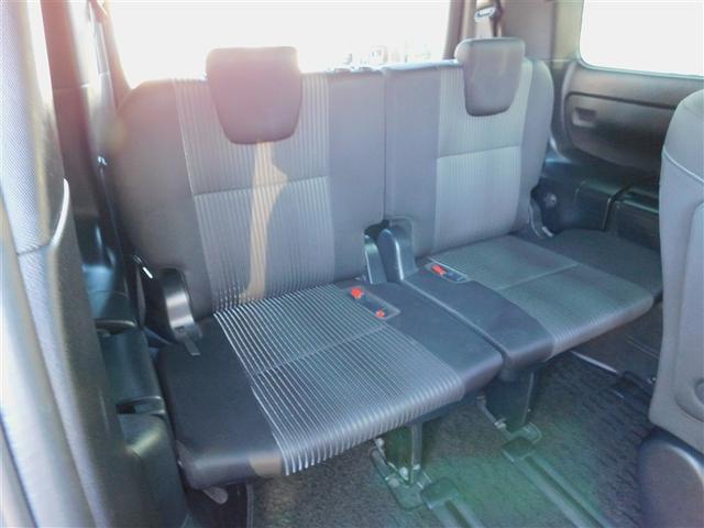 ヴォクシー ハイブリッドZS 煌 Wエアコン AW 衝突被害軽減 バックモニター 地デジ オートエアコン ワンオーナー車 ナビTV イモビライザー キーフリー 横滑り防止 3列シート DVD メモリーナビ ABS スマートキー(9枚目)