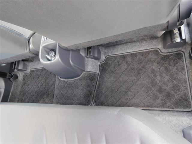 ヤリス Ｘ　被害軽減ブレーキ　Ｂカメラ　ドラレコ付　キーレスエントリー　ワンオーナー　スマートキー＆プッシュスタート　点検記録簿　ミュージックプレイヤー接続可　クルーズコントロール　ＥＴＣ車載器　ＥＳＣ　ＡＢＳ（8枚目）