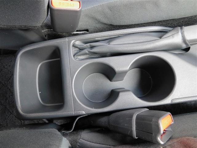 ヤリス Ｘ　被害軽減ブレーキ　Ｂカメラ　ドラレコ付　キーレスエントリー　ワンオーナー　スマートキー＆プッシュスタート　点検記録簿　ミュージックプレイヤー接続可　クルーズコントロール　ＥＴＣ車載器　ＥＳＣ　ＡＢＳ（25枚目）