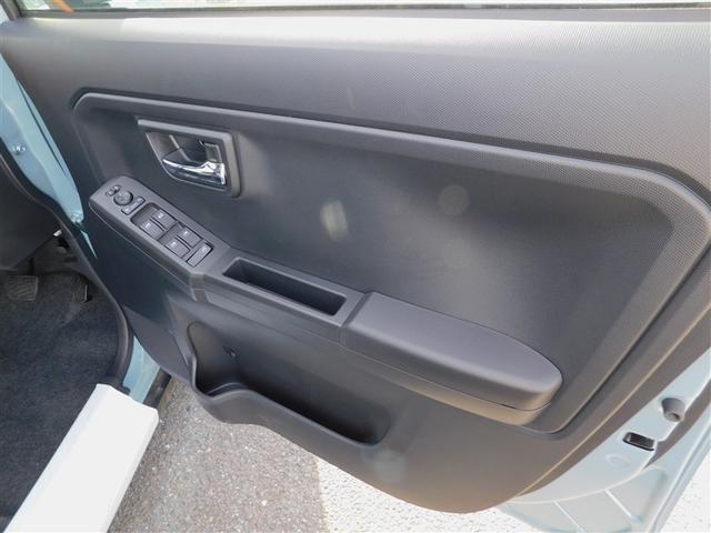 タフト Ｇ　運転席助手席エアバッグ　被害軽減ブレーキ　Ｉストップ　リアカメラ　スマートキー＆プッシュスタート　横滑り防止　サイドエアバッグ　盗難防止システム　キーフリーシステム　エアバック　パワステ　ガラスルーフ（26枚目）