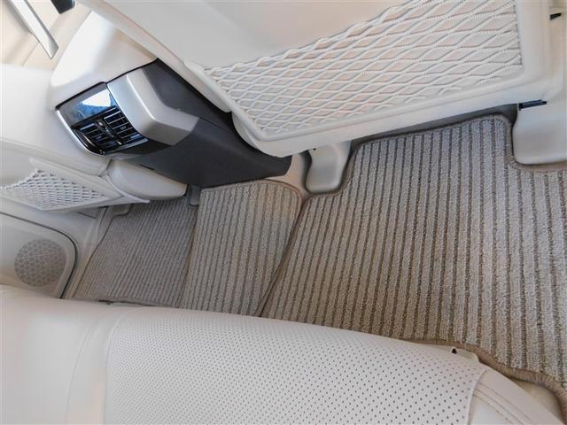 ランドクルーザープラド ＴＸ　Ｌパッケージ　リアカメラ　１オ－ナ－　スマートキ　盗難防止　キーレスエントリー　ＥＴＣ装備　寒冷地　エアコン　ＬＥＤランプ　レザー　アルミホイール　パートタイム４ＷＤ　横滑り防止システム　電動パワーシート　ＡＢＳ（8枚目）