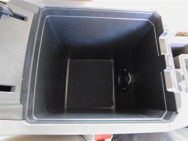 ランドクルーザープラド ＴＸ　Ｌパッケージ　リアカメラ　１オ－ナ－　スマートキ　盗難防止　キーレスエントリー　ＥＴＣ装備　寒冷地　エアコン　ＬＥＤランプ　レザー　アルミホイール　パートタイム４ＷＤ　横滑り防止システム　電動パワーシート　ＡＢＳ（30枚目）