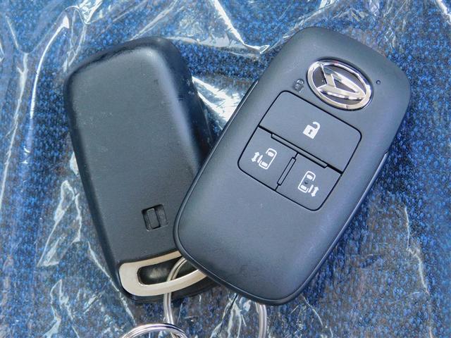 ムーヴキャンバス セオリーＧ　ＩＳＴＯＰ　ナビＴＶ　衝突軽減ブレーキ　ドラレコ　ＬＥＤヘッド　横滑り防止機能　両側オートスライドドア　Ｂカメラ　フルセグＴＶ　ベンチシート　サイドエアバッグ　ミュージックプレイヤー接続可　ＤＶＤ（19枚目）